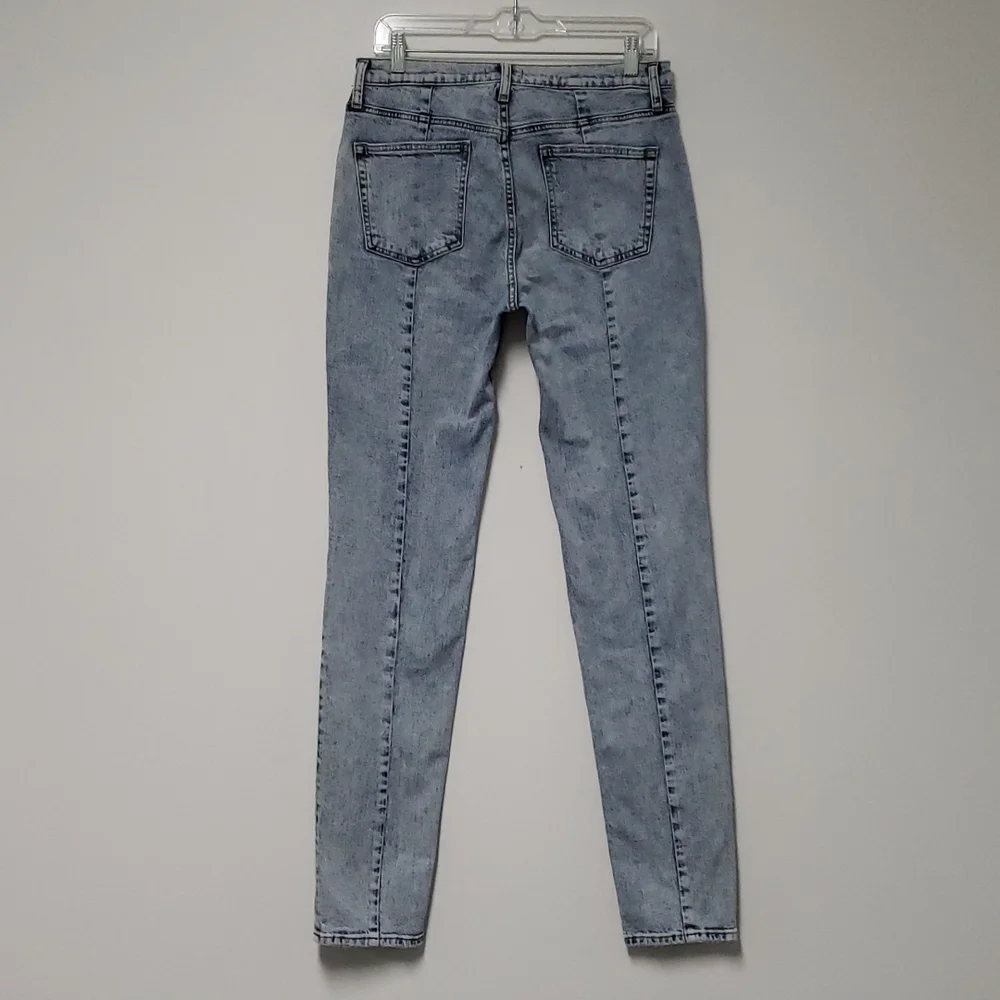 Silver Frisco‎ Tapered high rise acid wash jeans with front seam